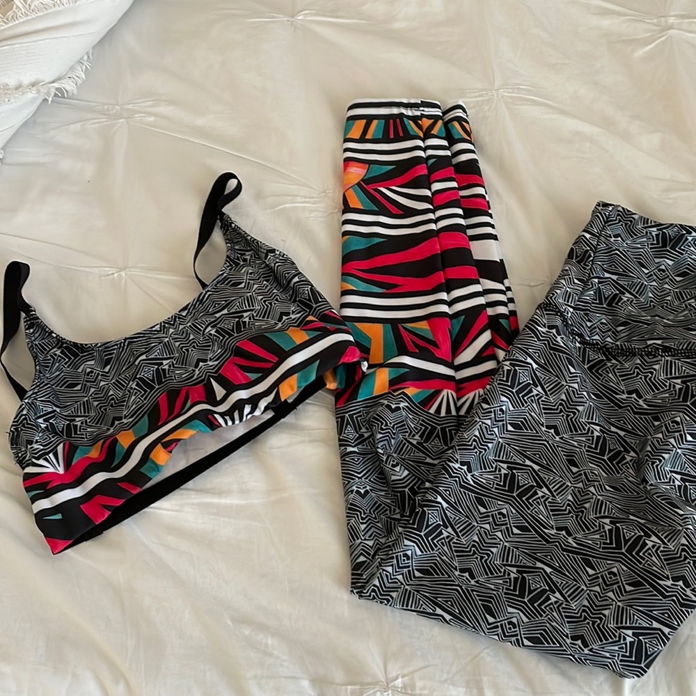 *SET* Onzie and FP Movement outfit
